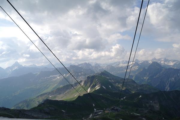 Die Nebelhorn Bahn bringt die auf 2224m, Allgäuer Alpen, Obersdorf, Bavaria, Hindelanger Klettersteig
