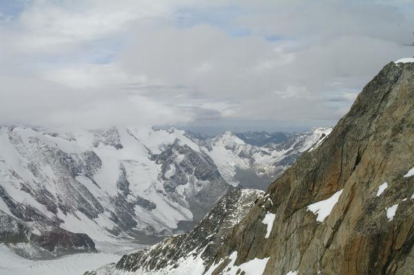 Cafe am Pitztaler Gletscher 3440m, Tirol , Österreich, Austria , traumhafter Ausblick auf die umliegenden Dreitausender wie hinterer Brunnenkogel , Wildspitze