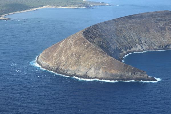 Hawaii , Niihau lehua rock